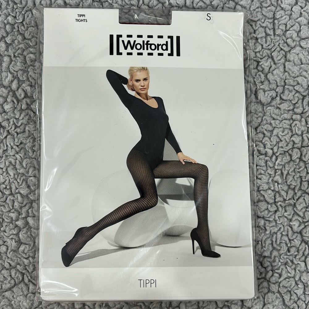 WOLFORD Tippi tights in beautiful holly berry. Sz s new never worn never opened.
